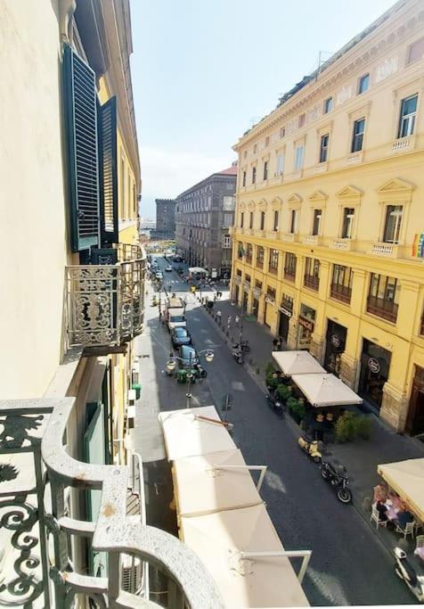 Maison In Centro Napoli Exterior foto